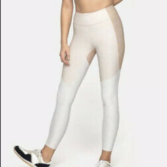 Outdoor Voices Pants - Outdoor Voices 7/8 Tri Tone Compression Leggings